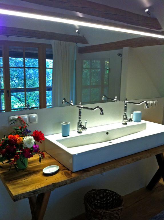 Cottage Am Waldrand Gelegen Feldkirchen In Kaernten Bagian luar foto